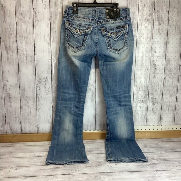 Whimsigoth heritage old money Miss Me Jeans 27 Distressed Medium Wash - Picture 3 of 7